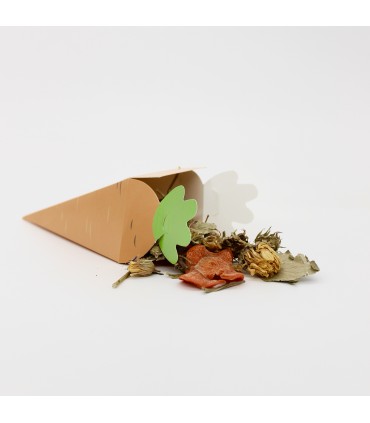 Cardboard carrot forage box