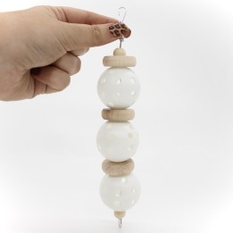 Wiffle ball foraging toy