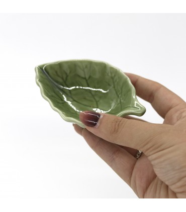 Small ceramic leaf bowl