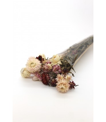 Straw flower bouquet
