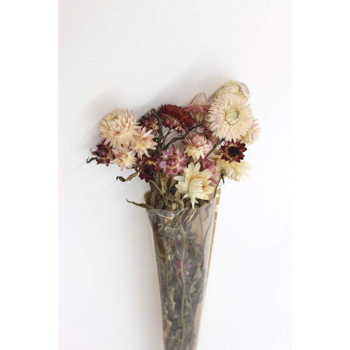 Straw flower bouquet