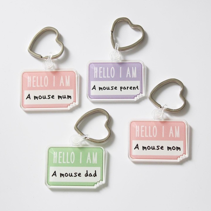 Hello I am a Mouse Mum/Mom/Dad/Parent' Keyring