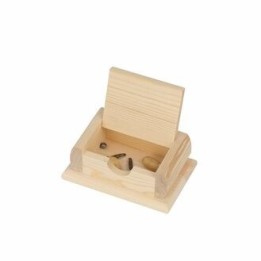 Wooden chest foraging toy